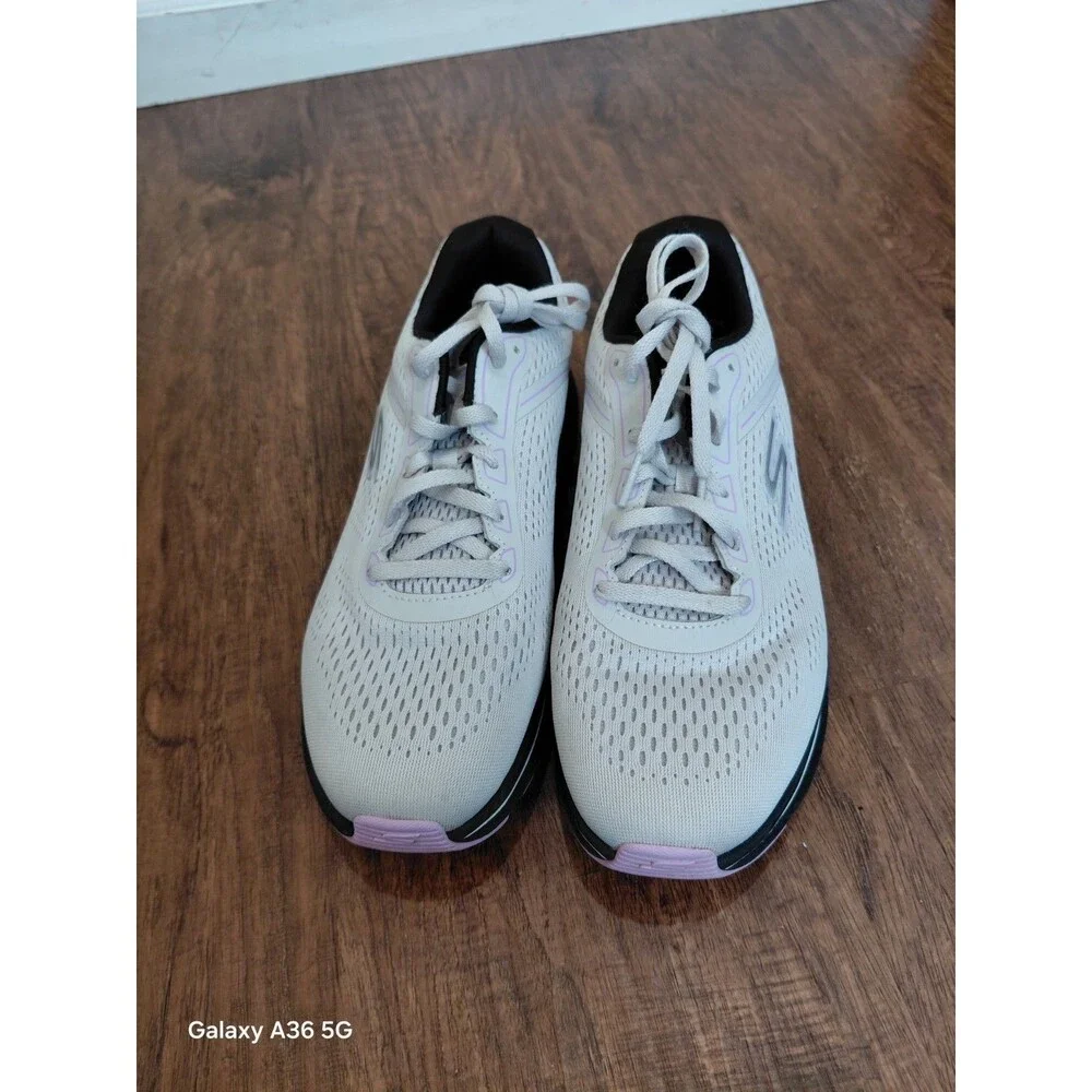 Skechers Go Run Consistent 2.0 Mile Marker Lace Up Gray Sneaker Women Sz 10